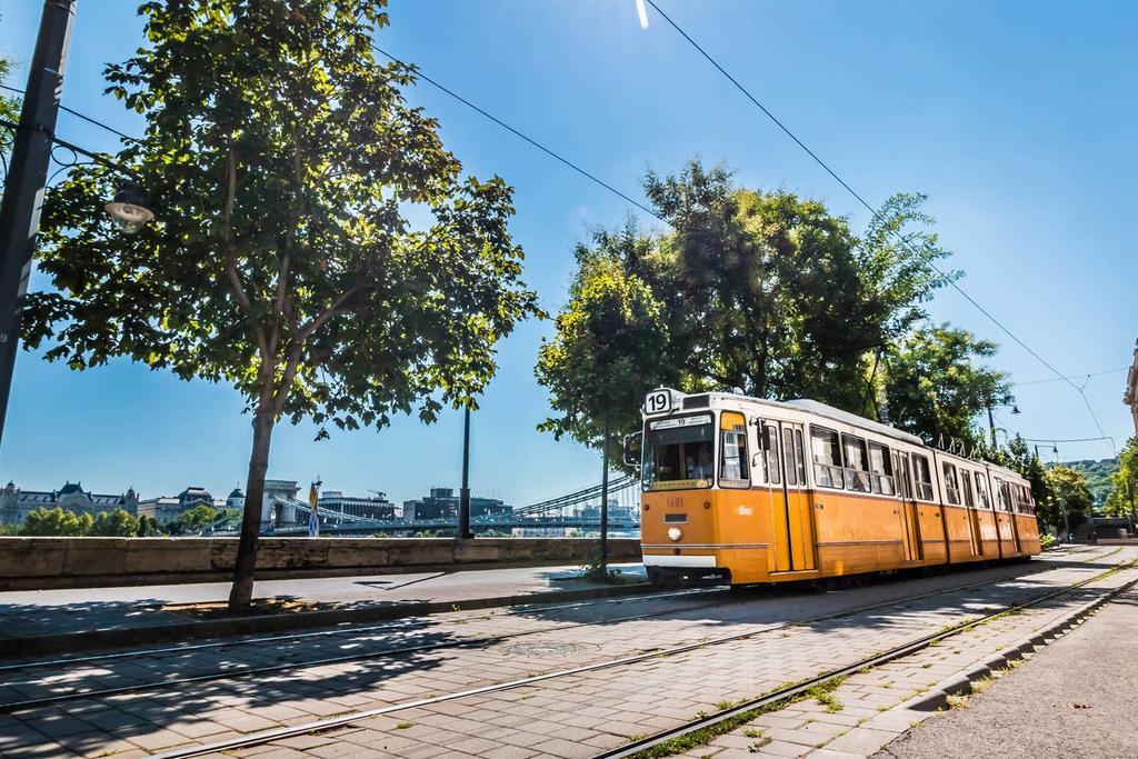 Mickey'S Chain Bridge Apartments Budapest Exterior photo